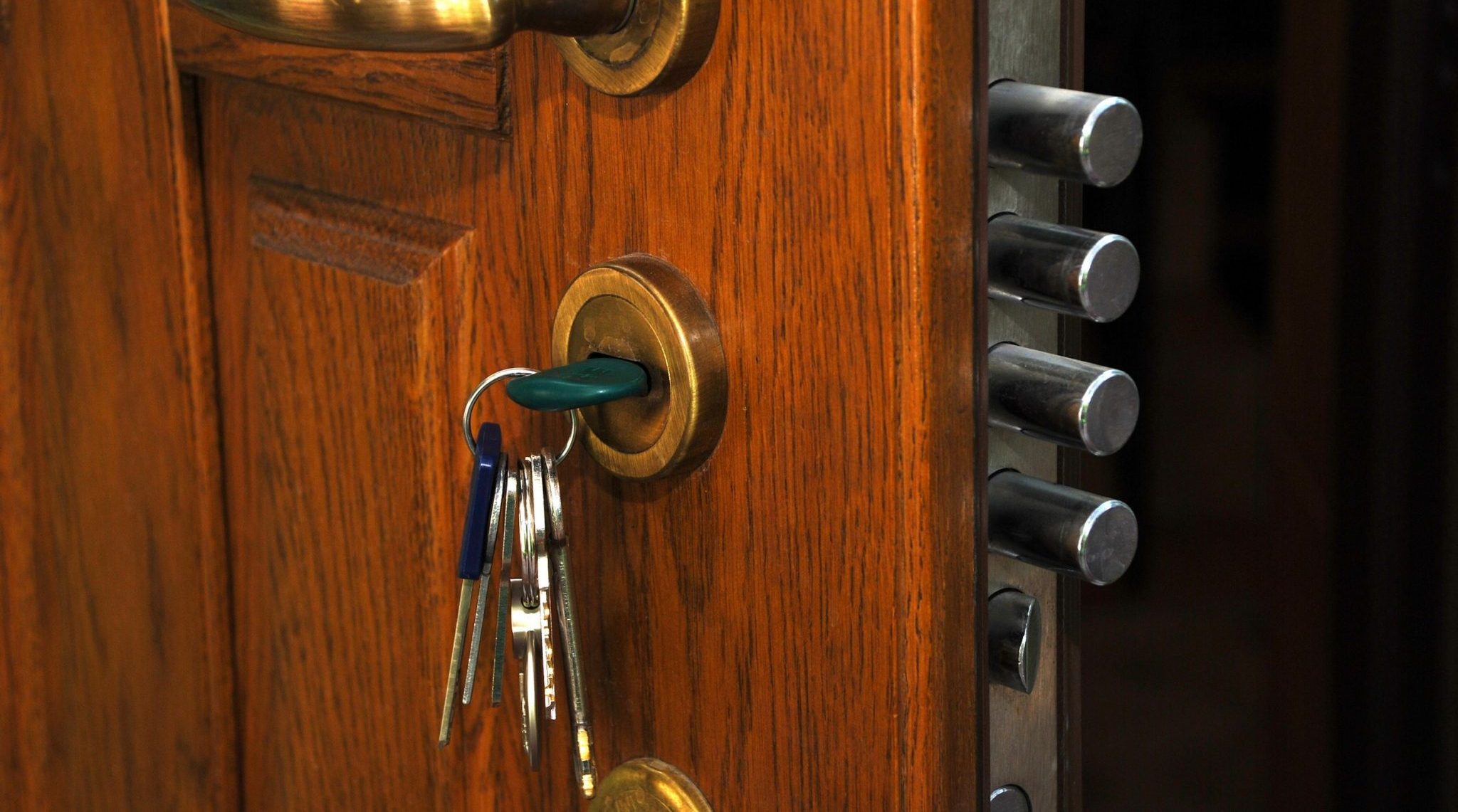 Keys, Locks, & Safes – Main
